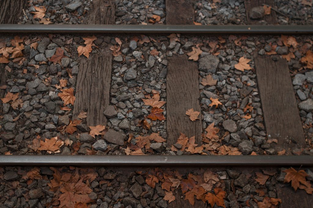 The Evolution of Rail Gauge Baffle in Railway Systems: A Comprehensive Guide插图