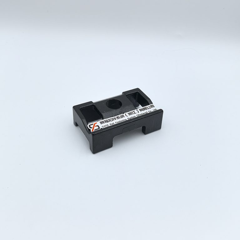 MG7 rail gauge baffle 4