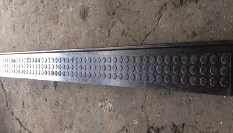 Railway Rubber Insertion Strip 5