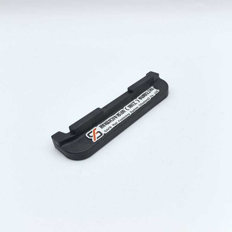 rail gauge insulator 1