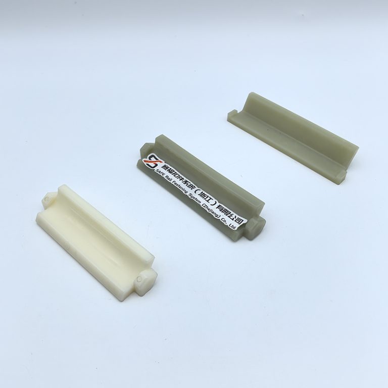 rail gauge insulator group 8