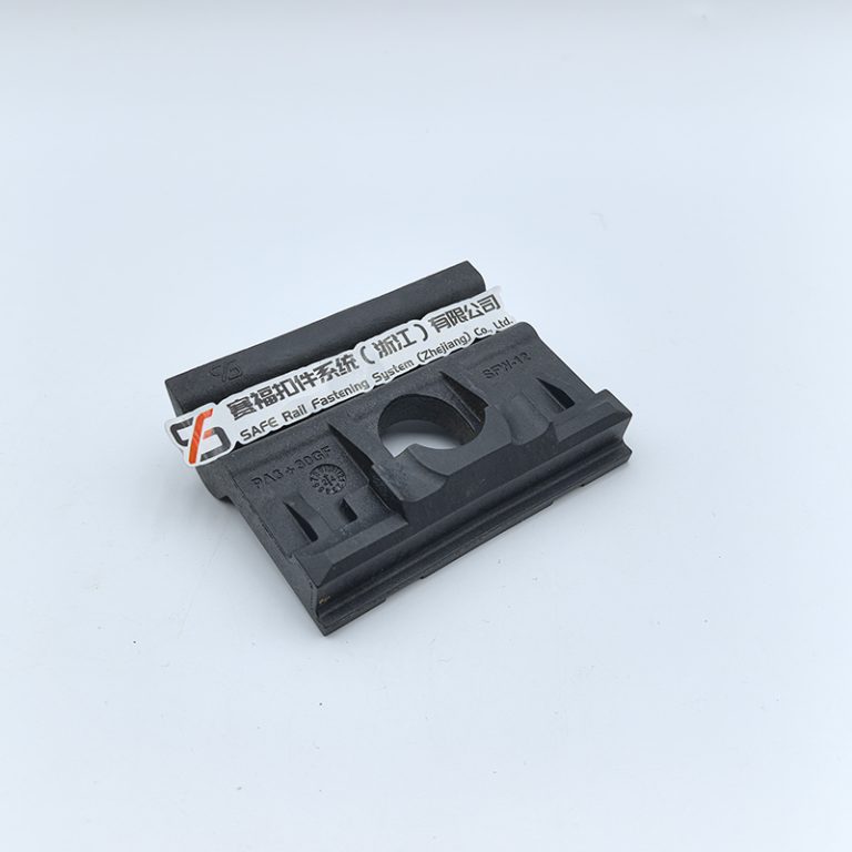 non-metal rail gauge baffle 3