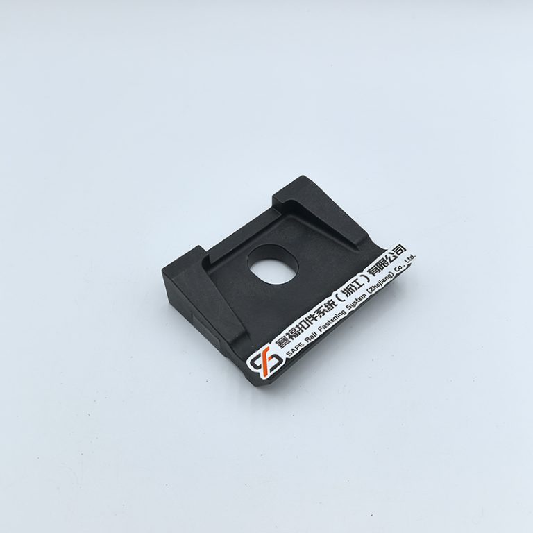 non-metal rail gauge baffle 4
