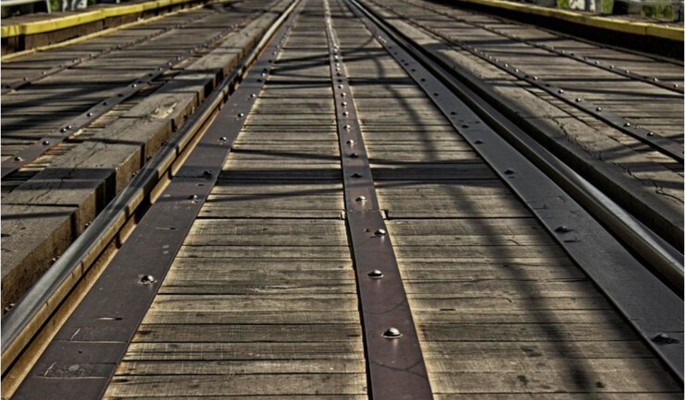 Floating Slab Mat Systems: Redesigning Vibration and Noise Suppression插图 Floating Slab Mat Systems Redesigning Vibration and Noise Suppression