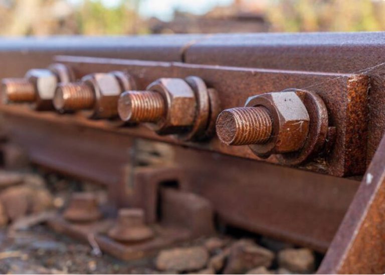 Railway bolts