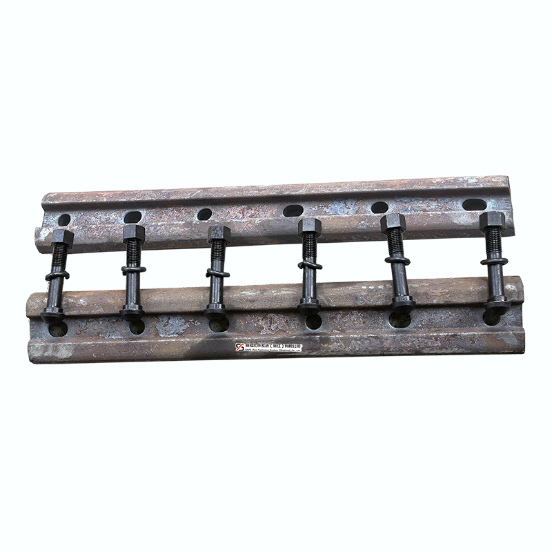 Ensuring a Smooth Journey: The Critical Role of Fish Plates in Railway Track Alignment and Safety插图 SFFST fish plates