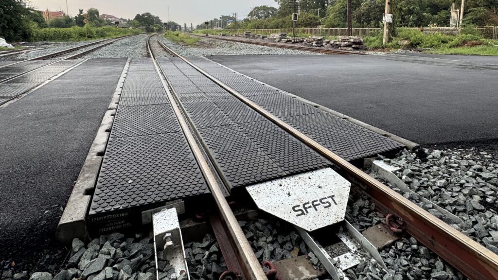 SFFST Supports Railway Modernization in Thailand with Level Crossing Project in Ayutthaya插图