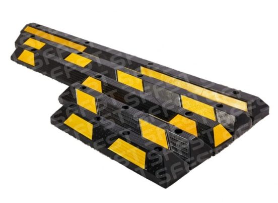 SFFST Introduces Safety & Protection Systems for Railway Infrastructure插图 Rubber car wheel stopper for parking lot